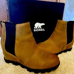 Sorel Joan of Arctic wedge 2 Chelsea boot